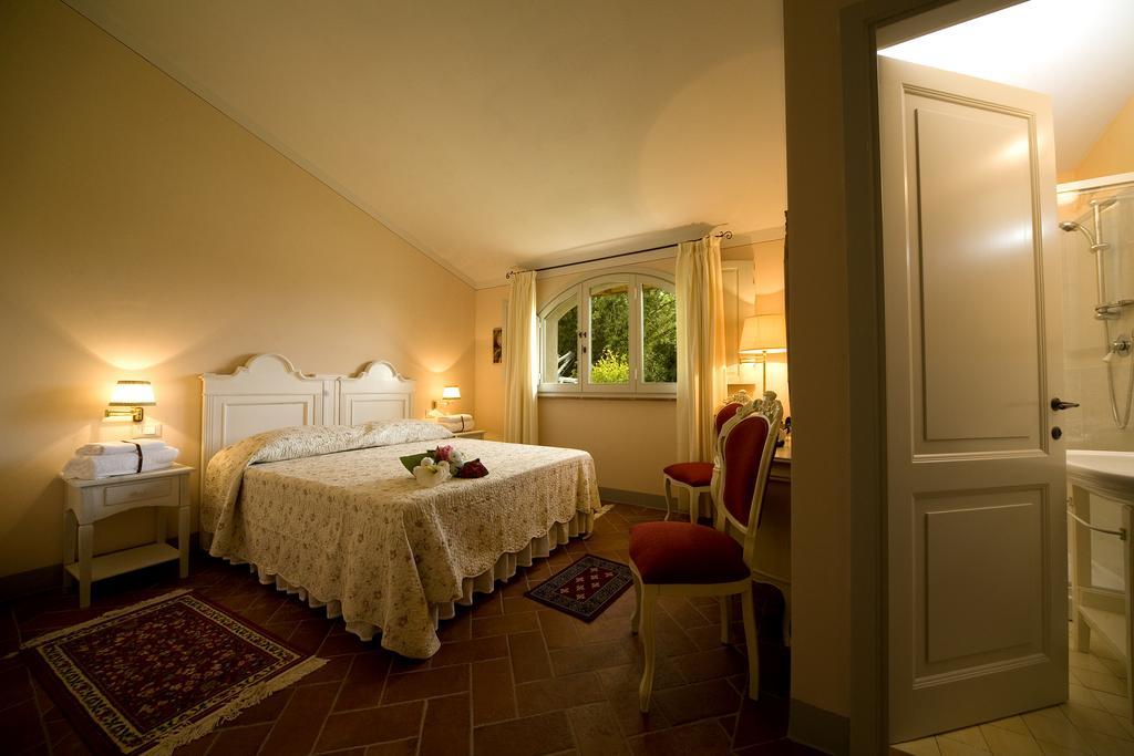 Borgo Della Meliana Gambassi Terme Hotel Bagian luar foto