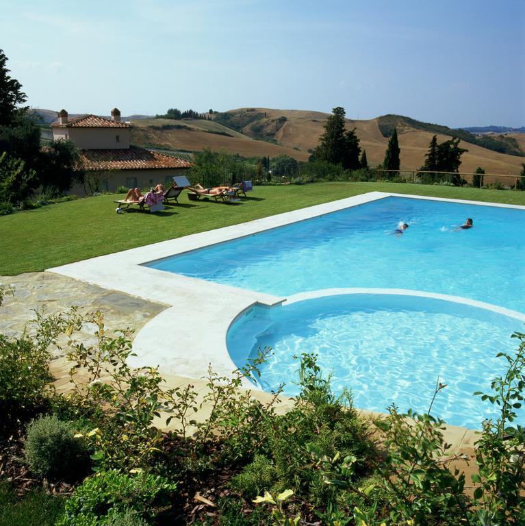 Borgo Della Meliana Gambassi Terme Hotel Ruang foto