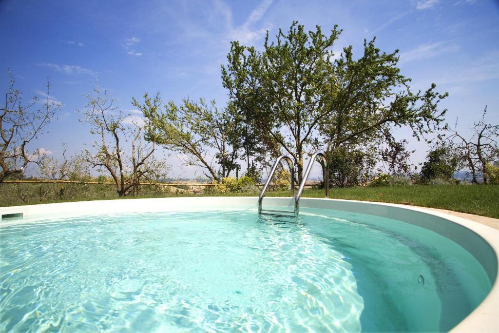 Borgo Della Meliana Gambassi Terme Hotel Bagian luar foto