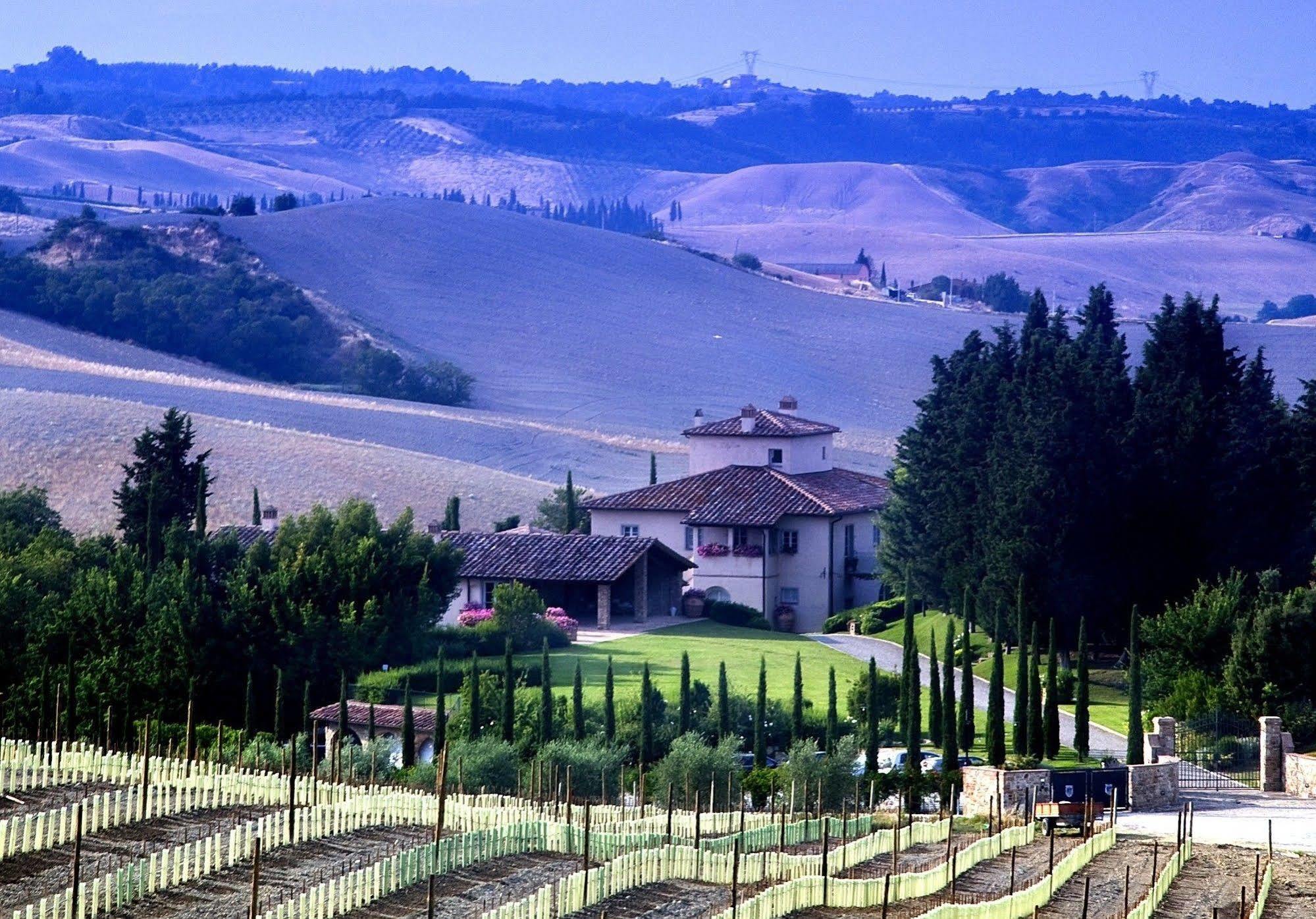 Borgo Della Meliana Gambassi Terme Hotel Bagian luar foto